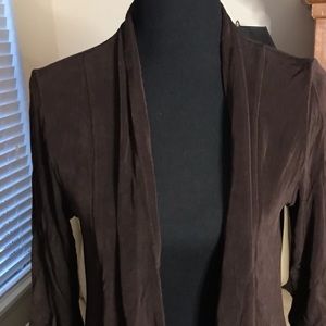 Women’s brown 3/4 slv knit cardigan.